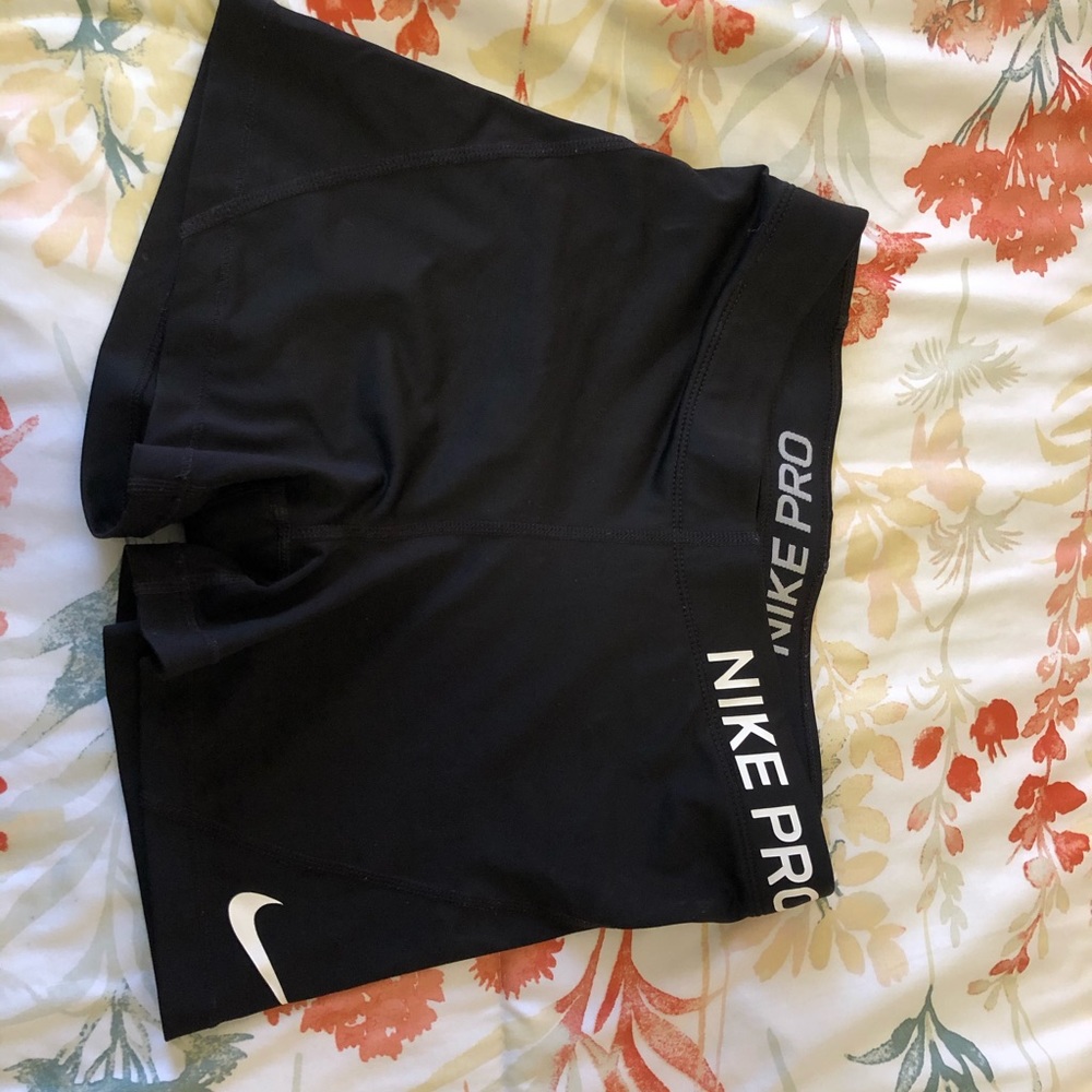 NIKE pro spandex shorts